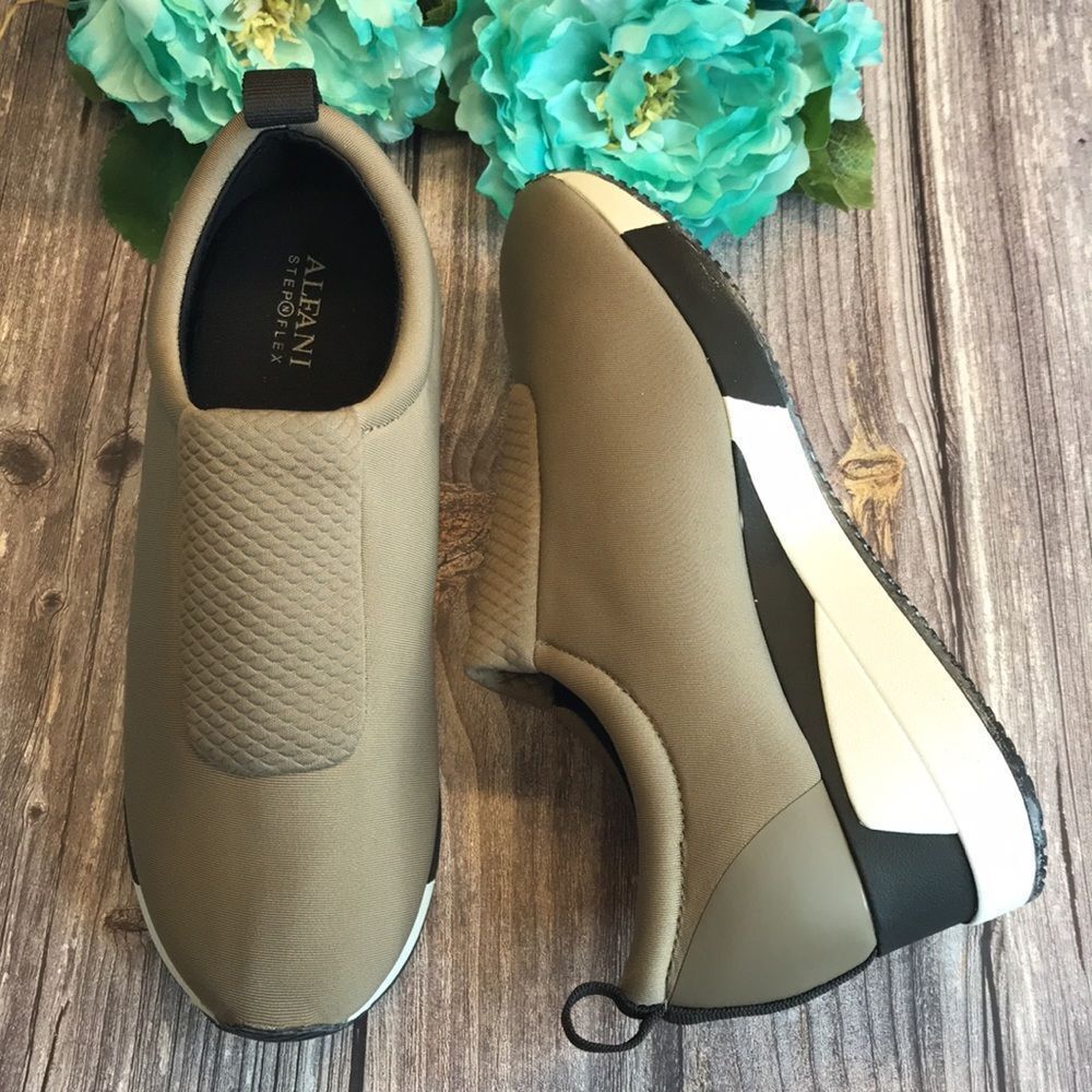 ALFANI Walkerr Taupe Step N' Flex Wedge Sneakers - Picture 3 of 9
